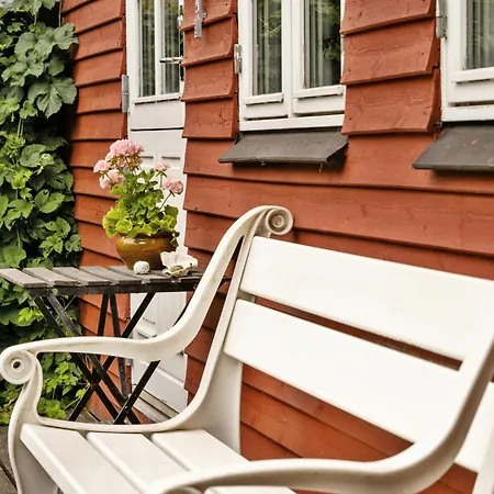 Lifestyle Near Sea And Town Dom wakacyjny *